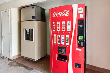Vending machine