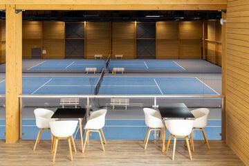 Tennis court