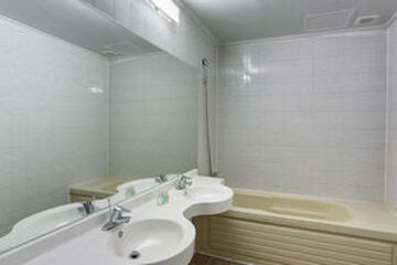 Photo 51