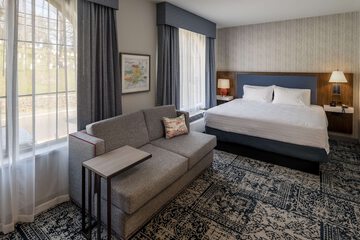 Room 16 of 33