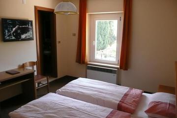 Photo 50