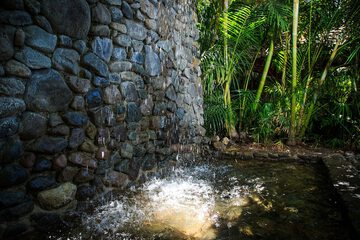 Pool waterfall