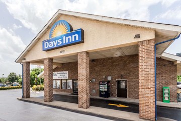 Days Inn by Wyndham Nashville North / Opryland Area