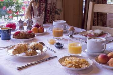 Breakfast meal