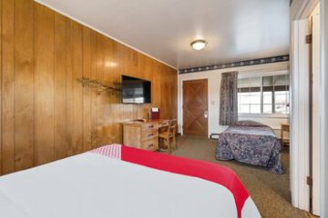 Room 112 of 212