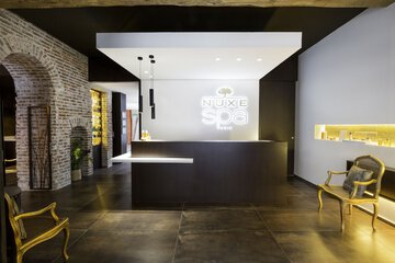 Spa reception