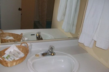 Bathroom sink