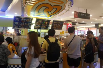 Snack bar
