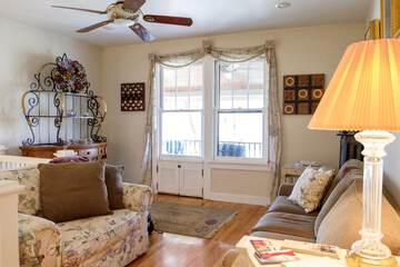 Hotel Interior 10 of 22