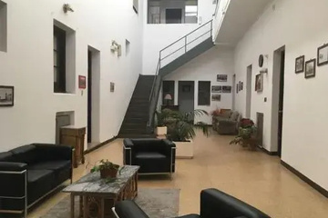 hotel_rooms