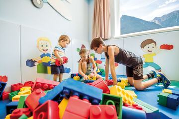 Children's play area - indoor