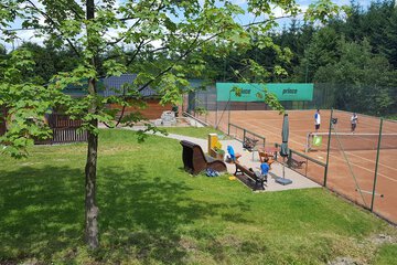 Tennis court