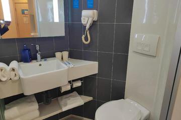 Photo 45