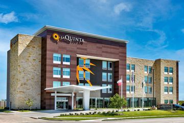 La Quinta Inn & Suites by Wyndham Terrell