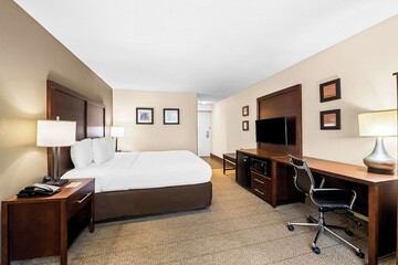 Room 16 of 42