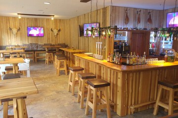 Sports bar