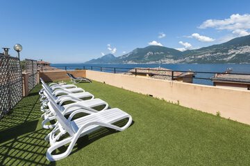 Sundeck