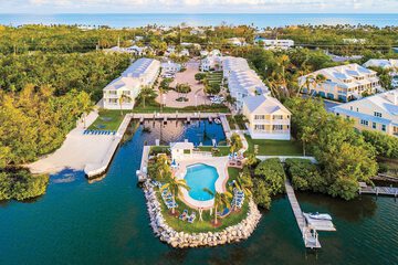 Bayside Townhomes & Boatslips