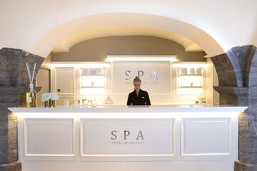 Spa reception