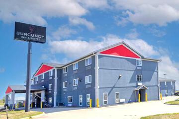 Burgundy Inn & Suites