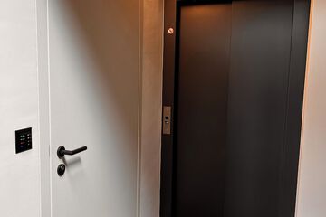 Elevator