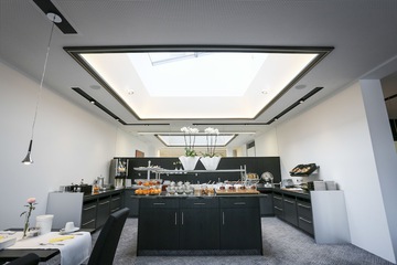 Food court