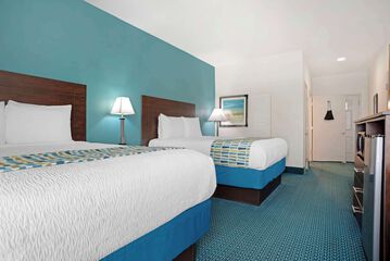 Room 15 of 38