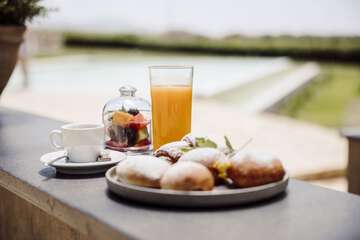 Breakfast meal