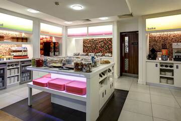 Breakfast area