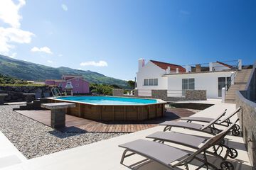 Sundeck