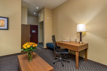 Room 11 of 42