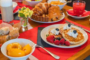 Breakfast area