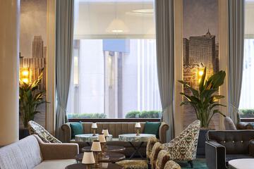 Lobby lounge
