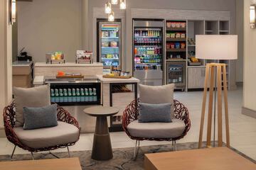 Snack bar