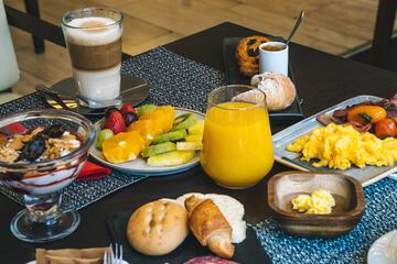 Breakfast meal