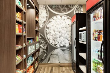 Snack Bar