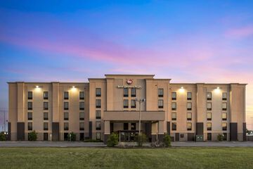 Best Western Plus Jonesboro Inn & Suites