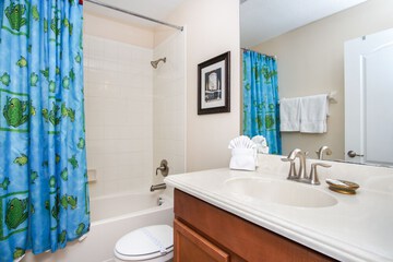 Bathroom sink