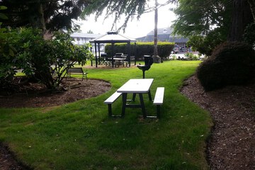 BBQ/picnic area