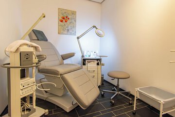 Facial