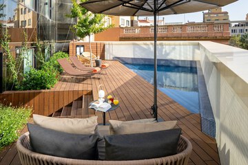 Private pool