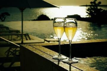 Champagne service