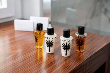 Bathroom amenities
