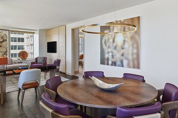 Room 65 of 91