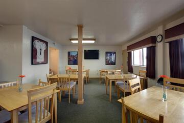 Main Dining