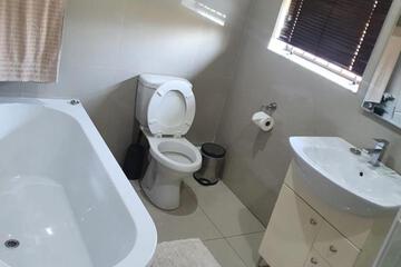 Photo 44