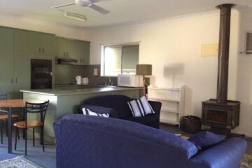  Riverglen Cottage B&B 8