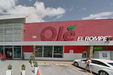 Shopping mall