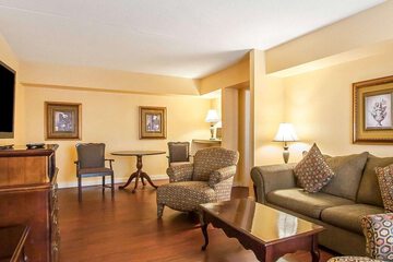 Room 21 of 34