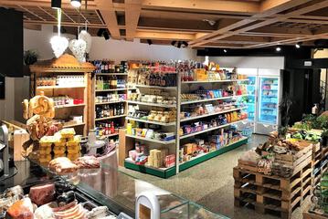 Gift shop